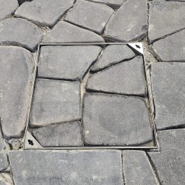 מכסה שוחת ביוב מנירוסטה 80*80